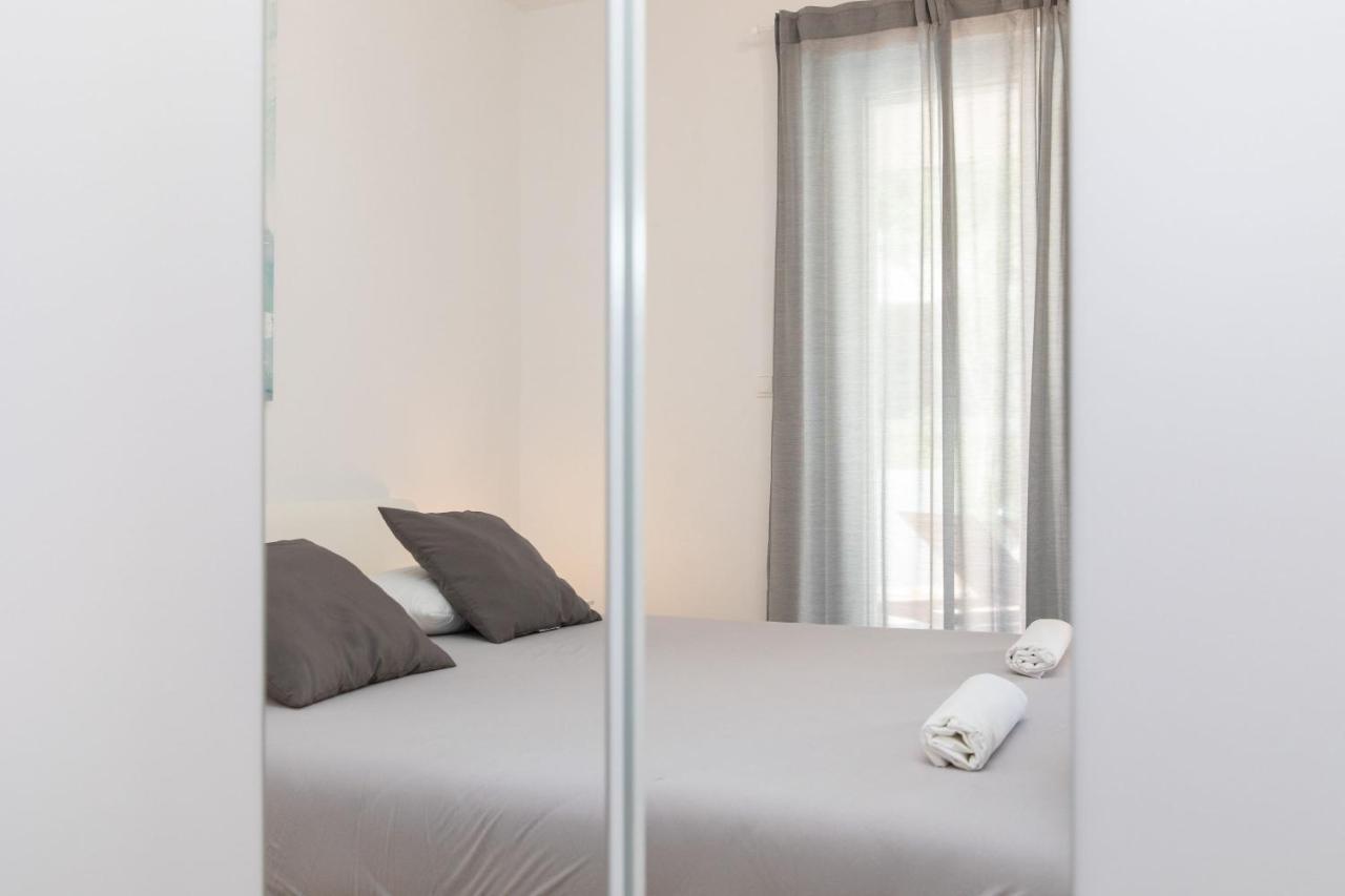 Holiday Home Kate ซูเปตาร์ ภายนอก รูปภาพ